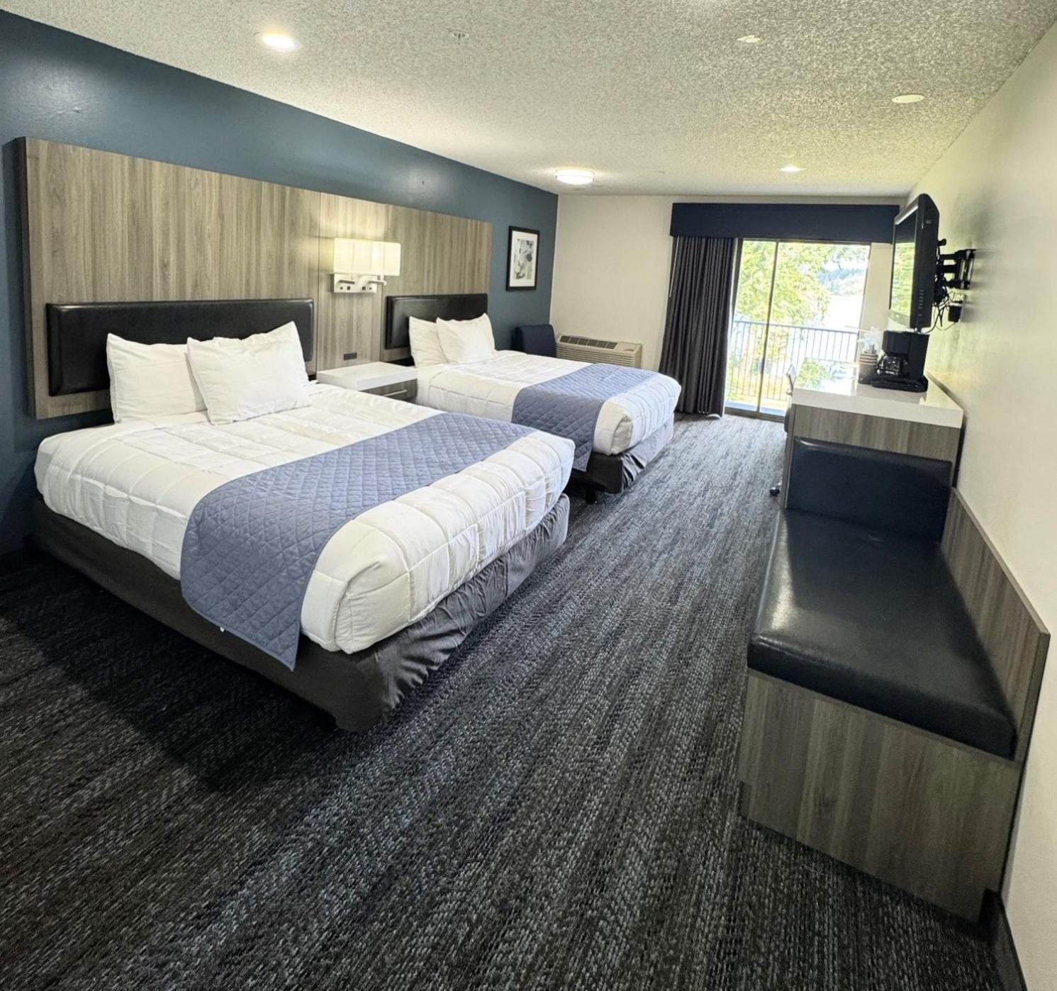 Oyster Bay Inn & Suites เบรเมอร์ตัน ภายนอก รูปภาพ
